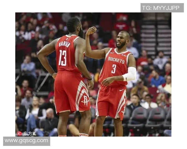 尼克斯与火箭激战正酣NBA赛场上演精彩对决引发球迷热议